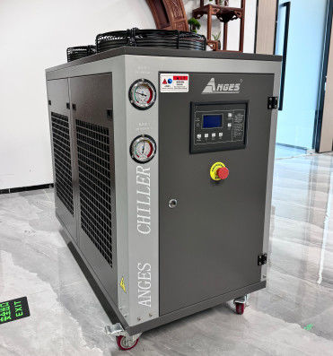 Chiller arrefecido a ar de 5 HP. Economia de energia, operação silenciosa, controle de temperatura inteligente. Solução de arrefecimento industrial eficiente.
