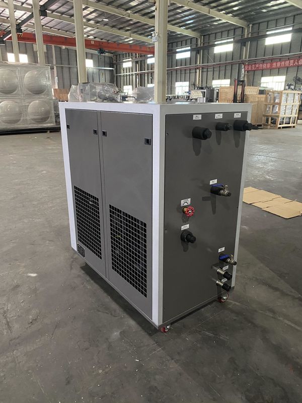 Refrigeradores compactos refrigerados a água 6 toneladas Refrigeradores rápidos com capacidade de arrefecimento de 19 kW Monitoramento remoto 24 horas por dia, 7 dias por semana Refrigerante ecológico
